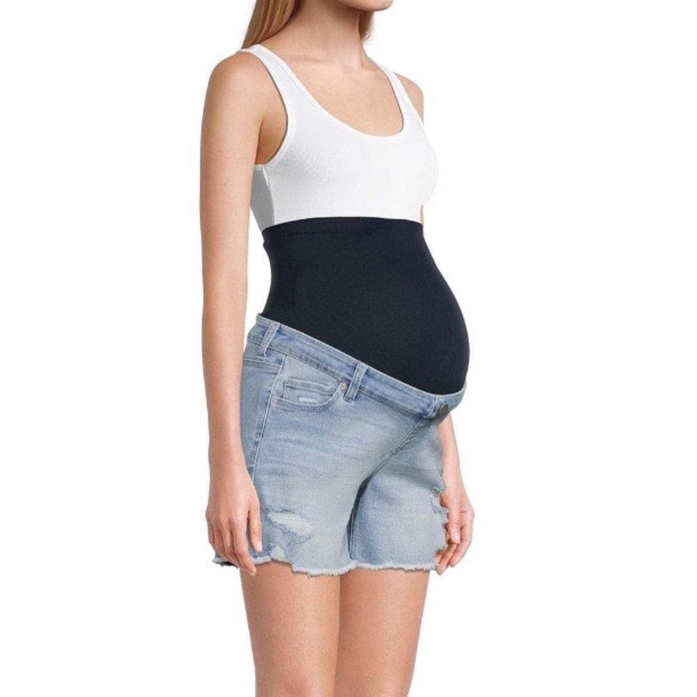 Women's Maternity Short - Picture 2 of 6